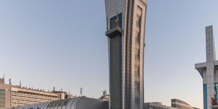 Egypt outshines rivals in tourism race