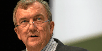 Mali issues arrest warrant for Barrick Gold CEO amid dispute