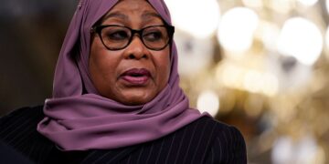 Tanzania president lifts six-year ban on political rallies