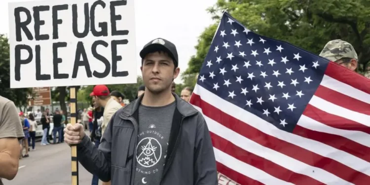 SA blasts US over Afrikaner refugee plan