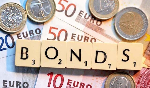 Ghana to default on most of external debt as economic crisis worsens