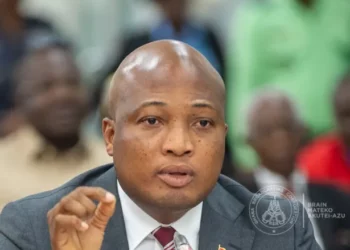Ghana’s Foreign Minister Samuel Okudzeto Ablakwa speaking at a government briefing, addressing concerns over the treatment of Ghanaian travellers in Israel