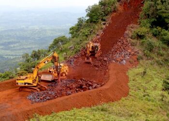 Heavy machinery clears iron ore at Guinea’s Simandou mine ahead of first export shipment