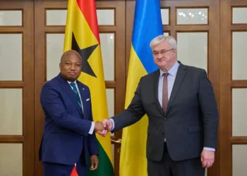Ghanaian and Ukrainian foreign ministers shake hands during bilateral talks in Kyiv focused on diplomacy, food security and cooperation.