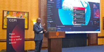 WHO Africa emergency preparedness official presents the AI-powered Preparedness Data Exchange outbreak monitoring platform during a health security briefing in Nairobi.