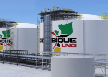 Mozambique LNG storage tanks at gas facility highlighting country’s growing role in Africa energy sector amid summit bias claims