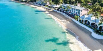 Luxury beachfront resort along Barbados’ Platinum Coast with turquoise waters and white sand shoreline