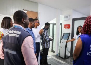 WHO and IOM officials inspect a health screening and surveillance facility during Ghana’s Ebola preparedness exercise