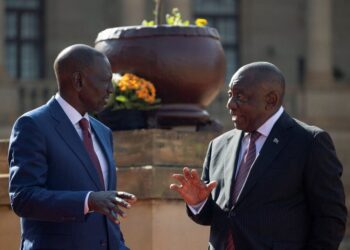 Kenyan President William Ruto and South African President Cyril Ramaphosa speak during a meeting at the Union Buildings in Pretoria, South Africa, on Thursday, discussing bilateral relations and regional issues including migration