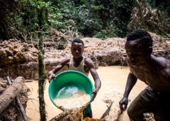 Artisanal gold miners working at a cooperative site in Ituri Province, Democratic Republic of Congo, where a UK-backed partnership aims to expand traceable gold exports