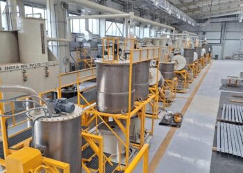 Guinea moves to require domestic processing of gold as part of a new policy banning exports of unrefined gold