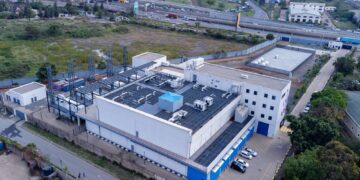 Aerial view of iXAfrica’s NBOX1 data centre campus in Nairobi, with rooftop cooling equipment and surrounding roads